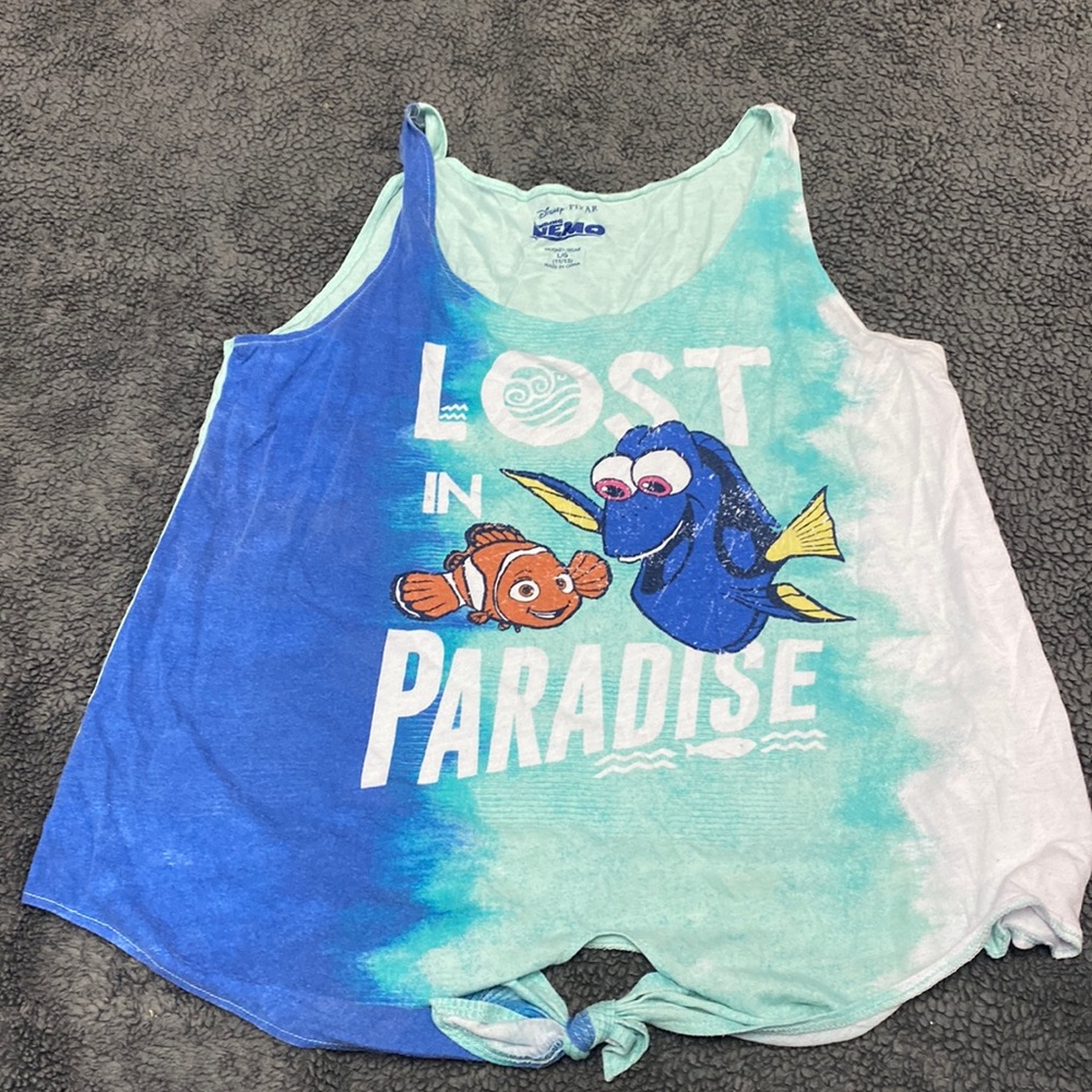 Finding Nemo Disney tank top!!